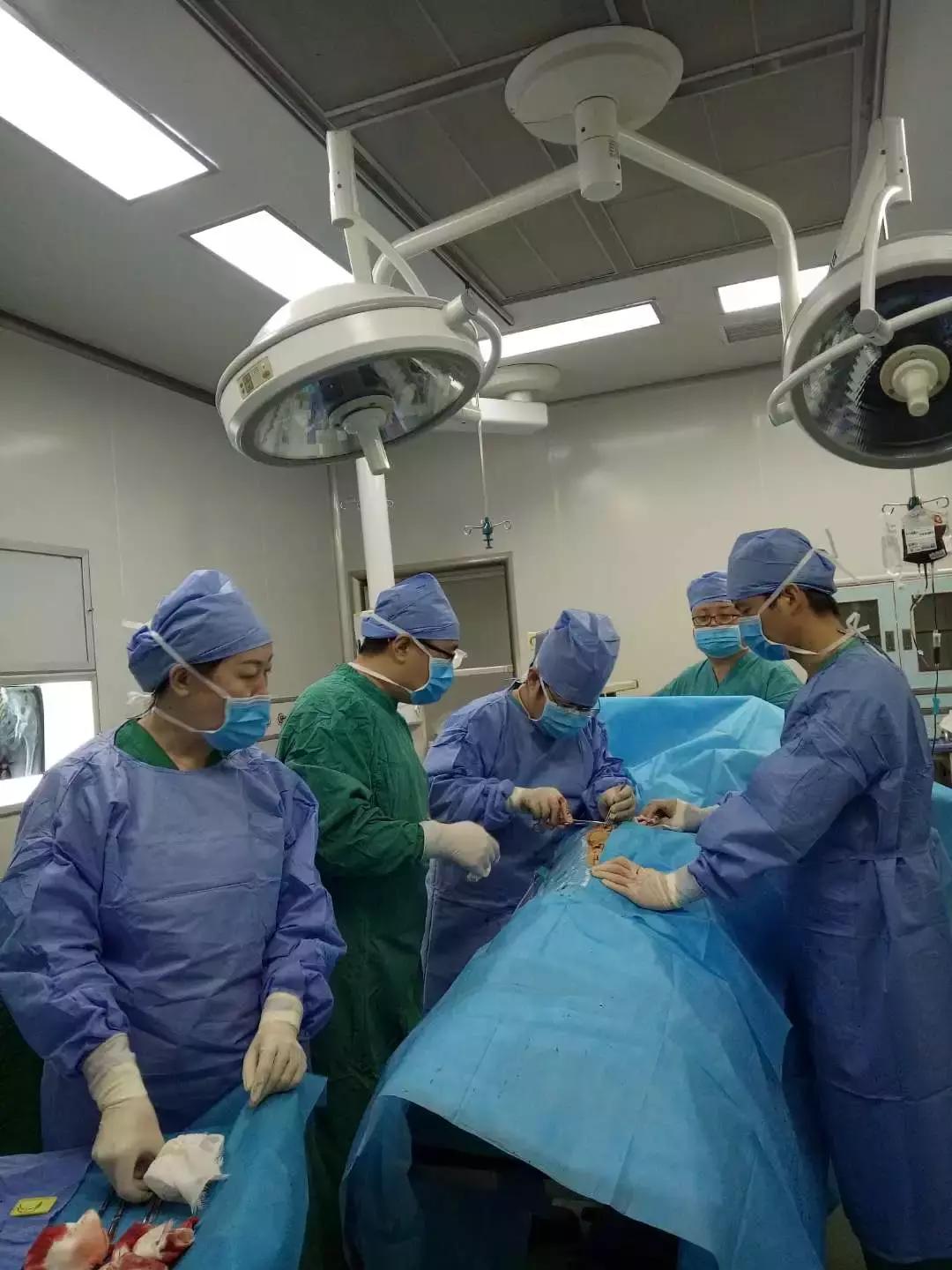 邯郸市中心医院骨四科,邯郸市峰峰矿区医院骨四科医生