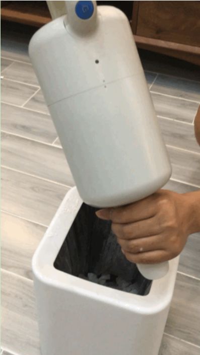 怎么看戴森吸尘器是24款的,正负零吸尘器与戴森对比