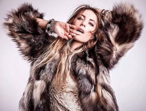 最简单的皮草清洗办法有哪些,皮毛一体皮草在家怎么清洗