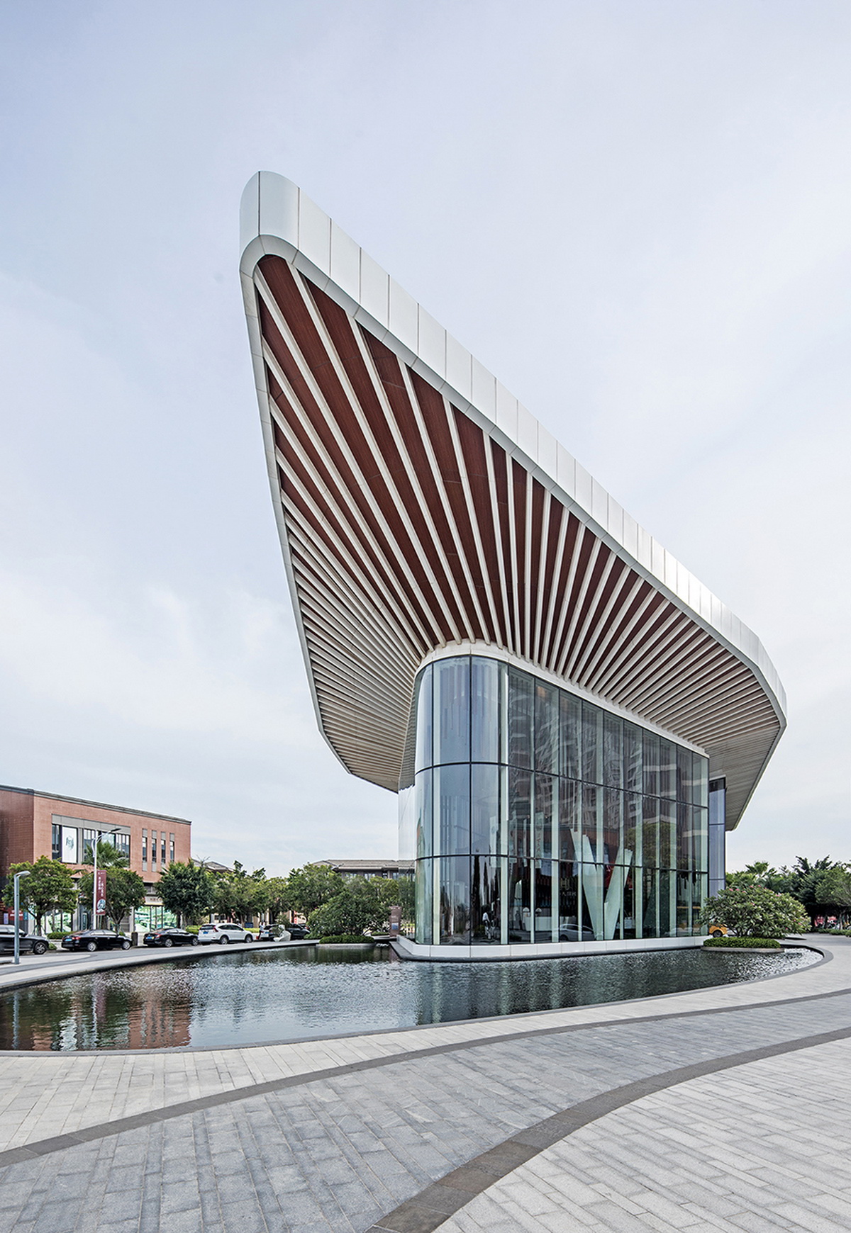 漂浮的船,漂浮的游轮