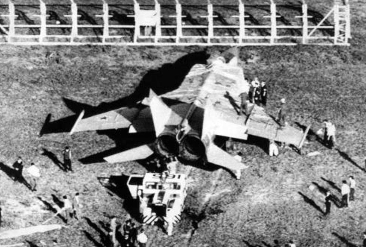 苏联别连科叛逃后是怎么死的,苏联别连科叛逃事件