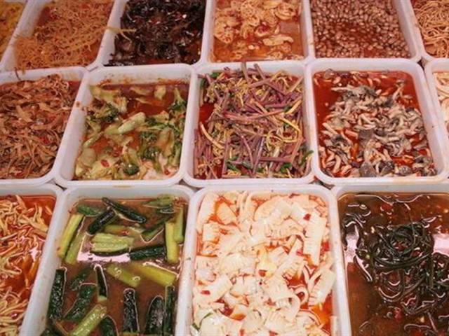 2021必火的摆摊小吃网红小吃培训,炸串料的配方2021必火的摆摊小吃