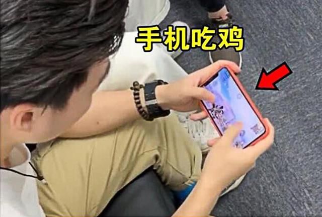 刺激战场五指操作吊打模拟器,刺激战场模拟器高端操作