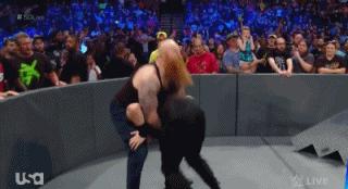 「SD9.4战报」罗曼又遭被暴虐！连蛋妞都被挨打了