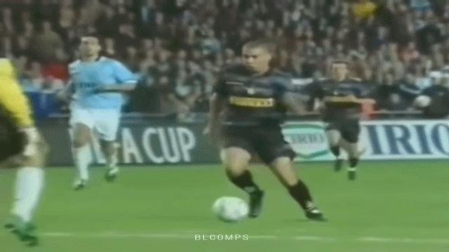 罗纳尔多61次过人集锦,罗纳尔多96年过人集锦