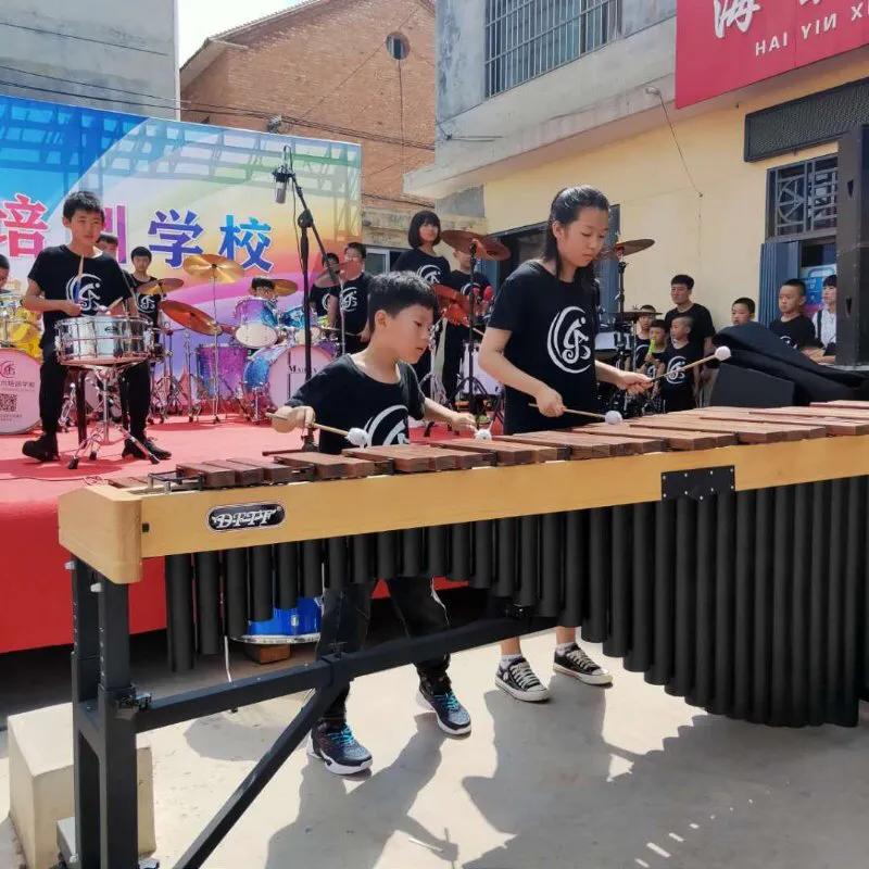 顶级架子鼓震撼表演,新年好架子鼓儿童表演视频