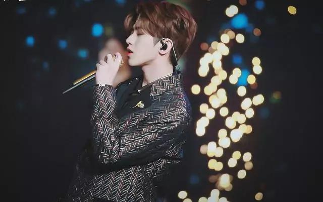 肖战晒太瘦了图片,肖战很瘦照片