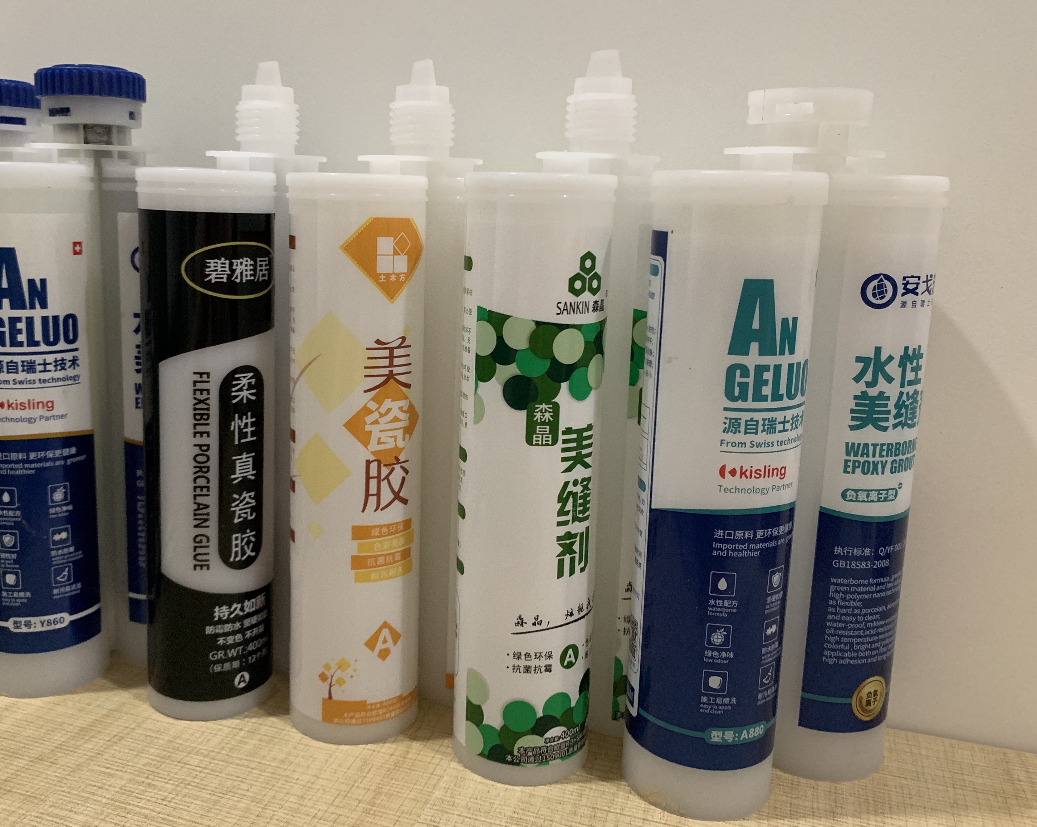 自己美缝和专业美缝哪个便宜,想做美缝不知道哪种美缝好一点