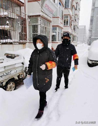 致敬医护人员和社区工作者,致敬社区工作者视频歌曲