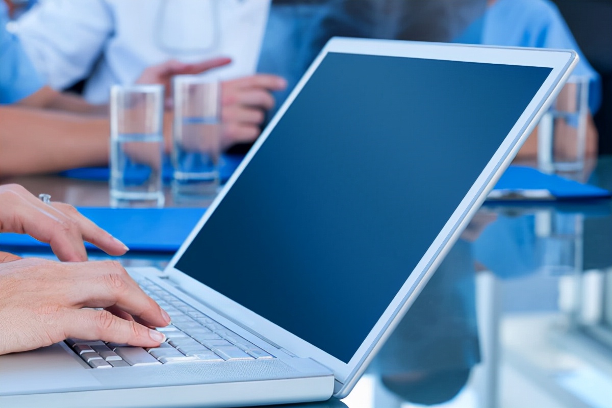 淘宝访客到900一直上不去为什么？