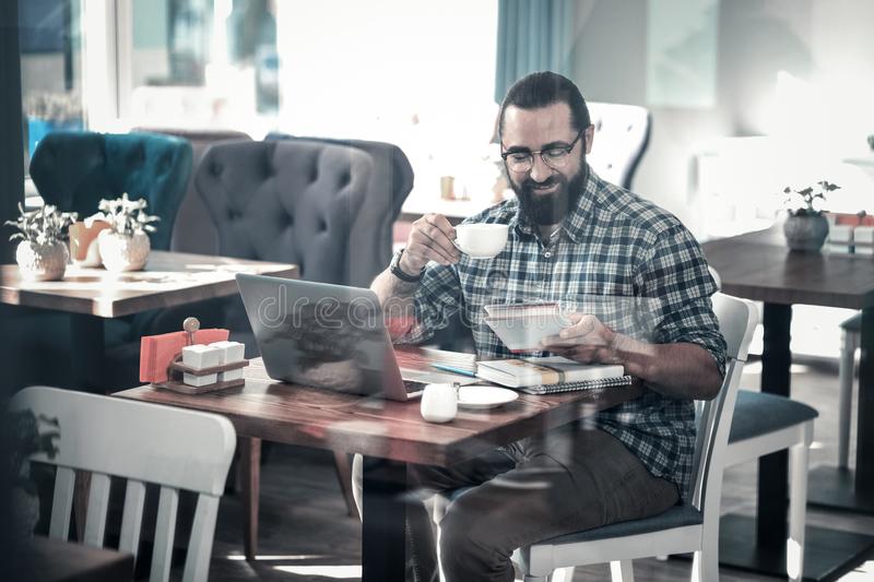 没有技术去德国可以做什么工作,在德国干什么工作最赚钱