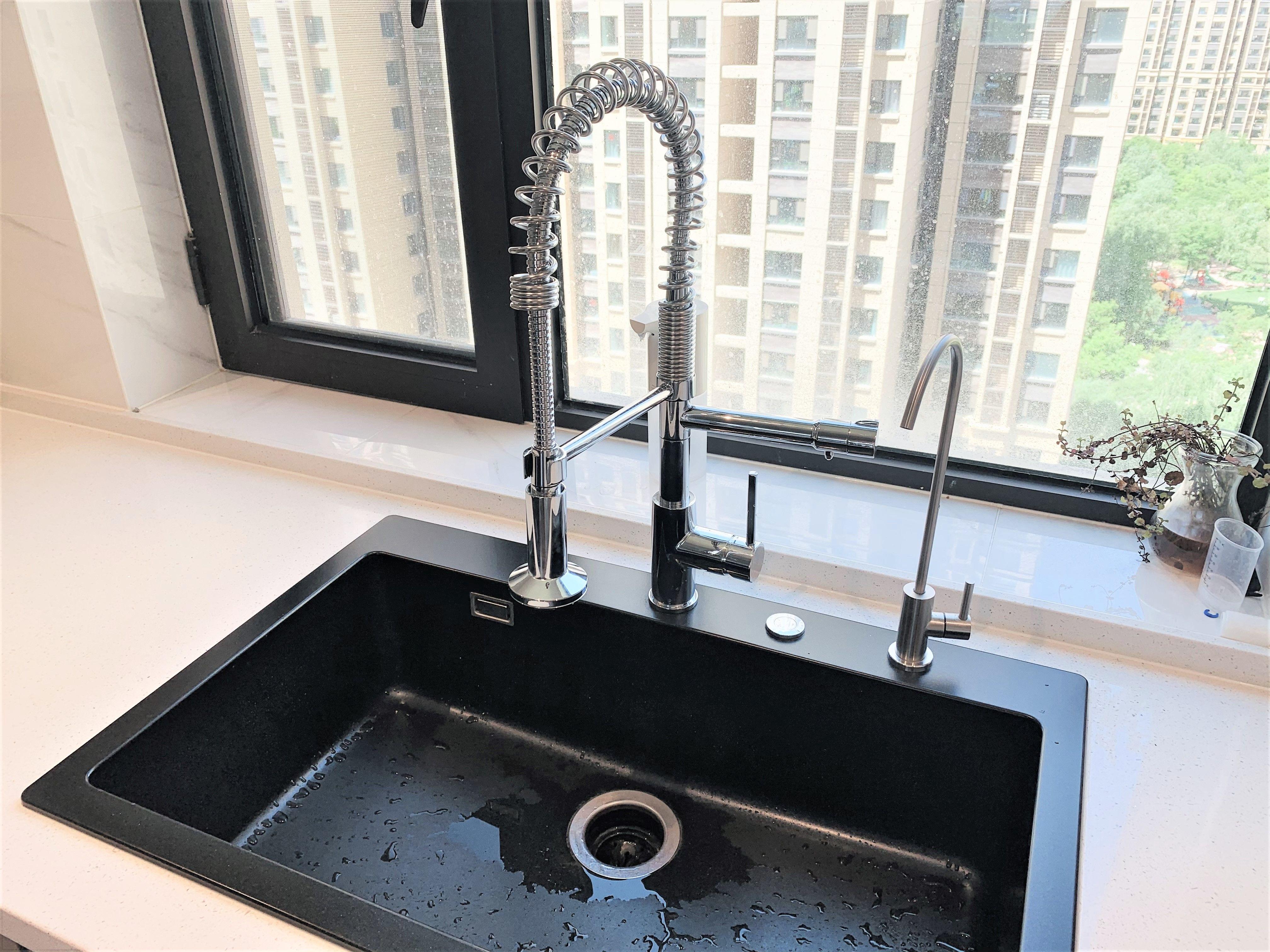 厨房折叠式龙头铜好还是不锈钢好,九牧厨房龙头33080和33132区别