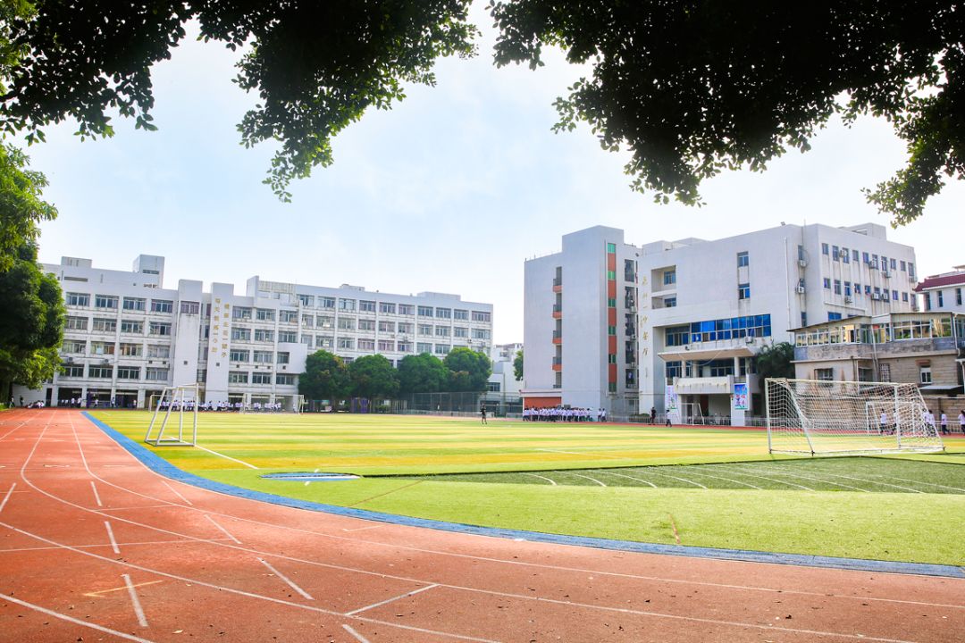 任尔东西南北风配图,任尔东西南北风我亦巍然不动