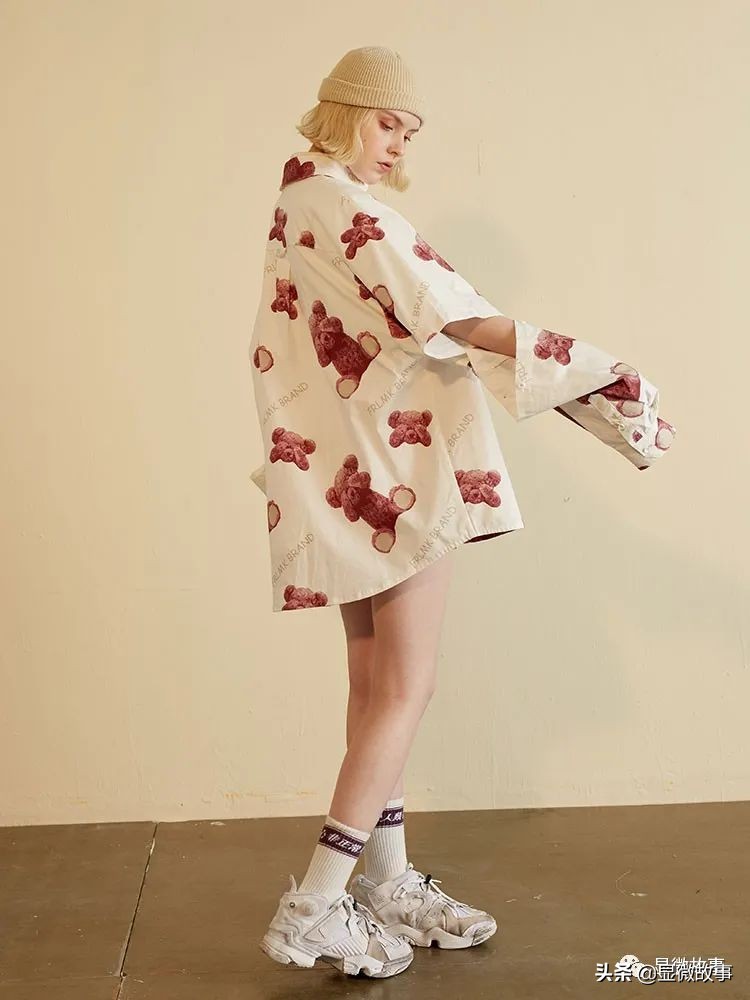 冰山耳坠、刀锋Lolita、猴王男潮：年轻人重新定义快时尚