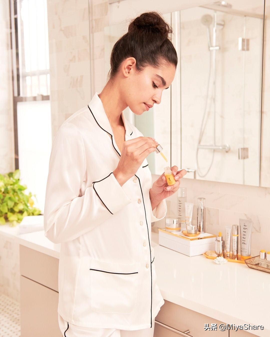 化妆皮肤越来越差怎么办,化妆对皮肤的伤害有多大如何修复