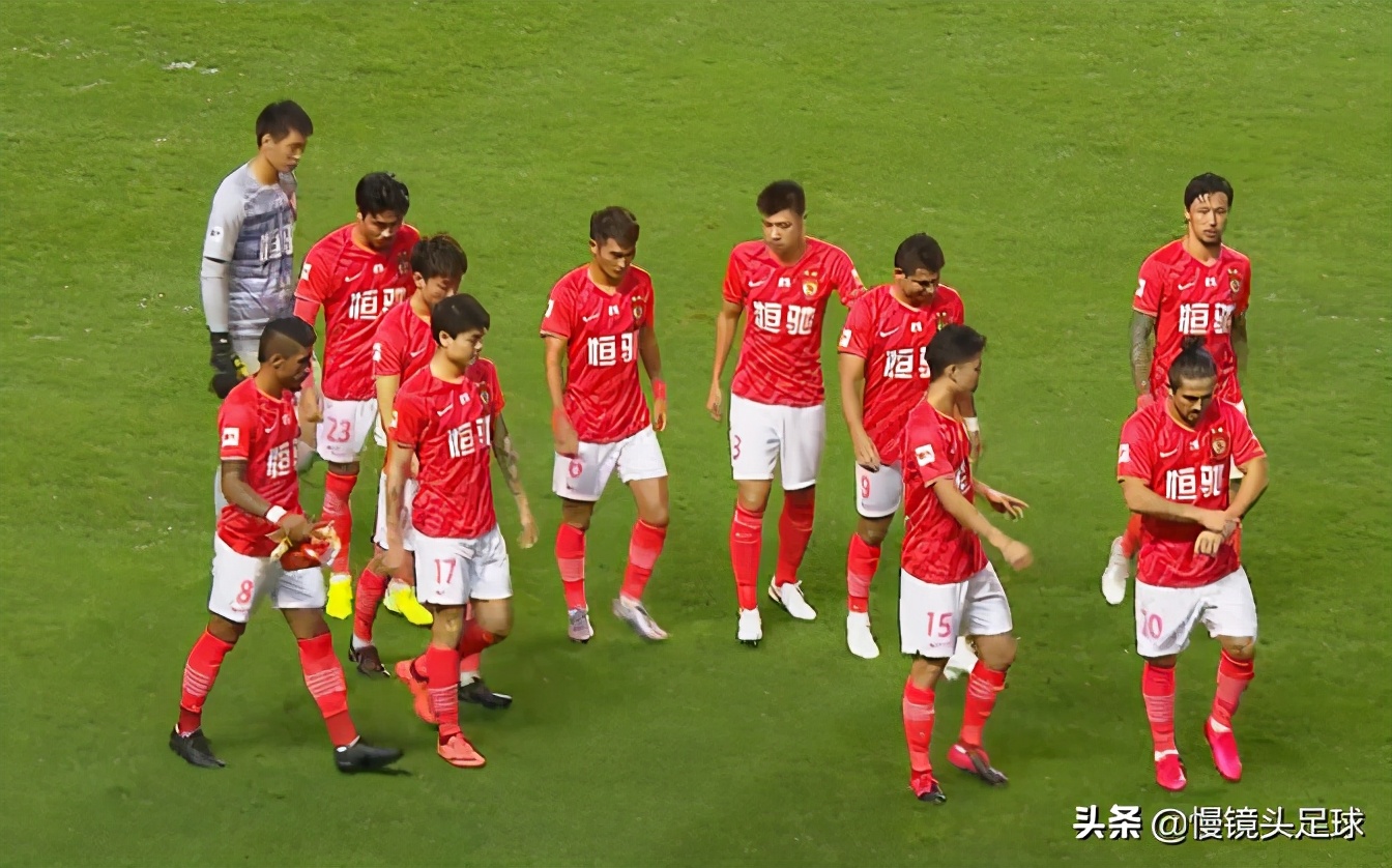 卡纳瓦罗谈郑智倒地是真的吗,广州恒大卡纳瓦罗郑智