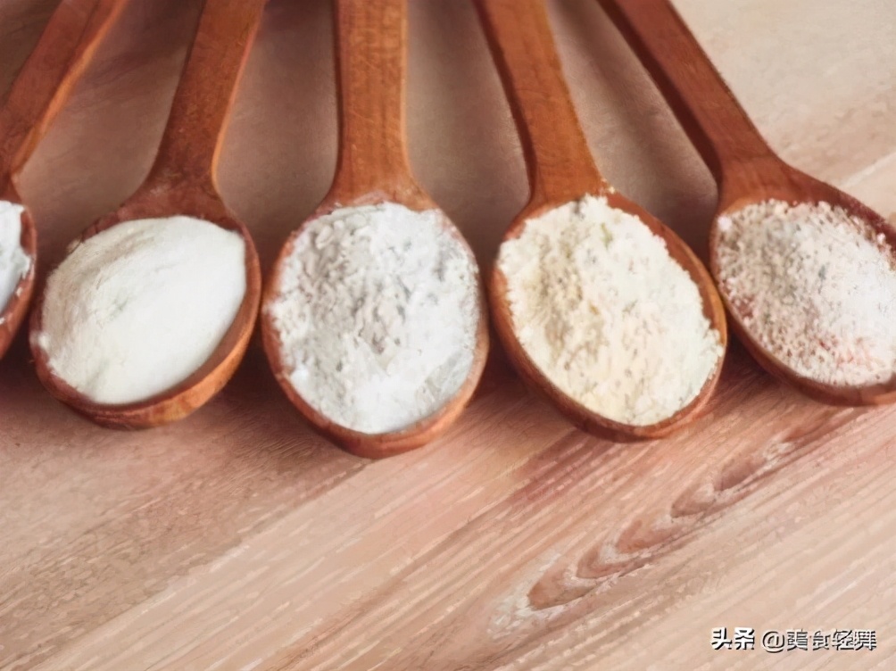 生粉与淀粉各是什么做的,勾芡淀粉和面粉有什么区别