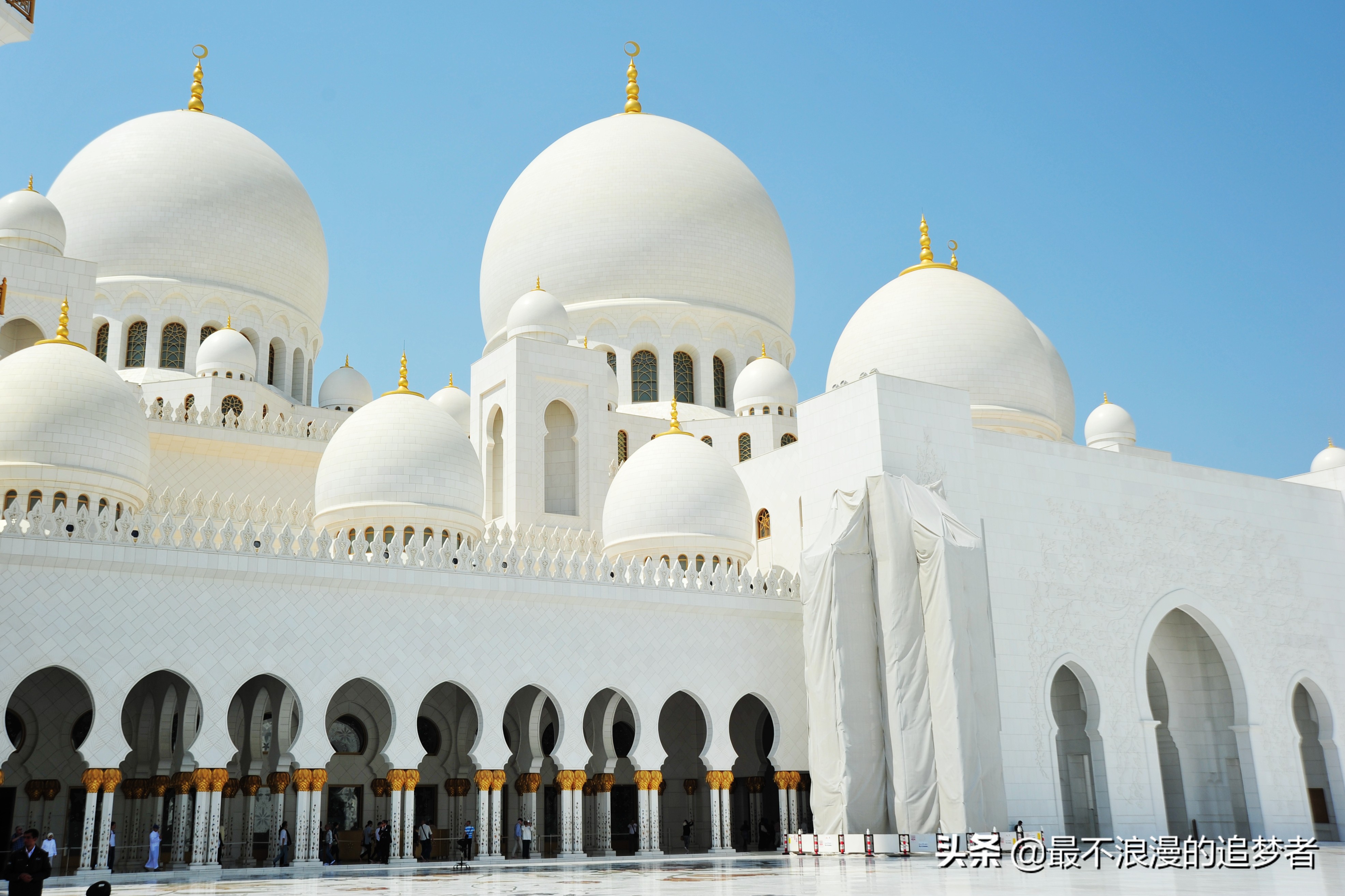 阿联酋谢赫扎耶德清真寺旅游,迪拜谢赫扎耶德路旅游