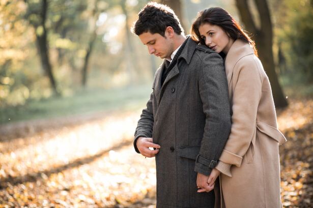 搞定一个女人只要三招,搞定一个女人只需要做哪三件事