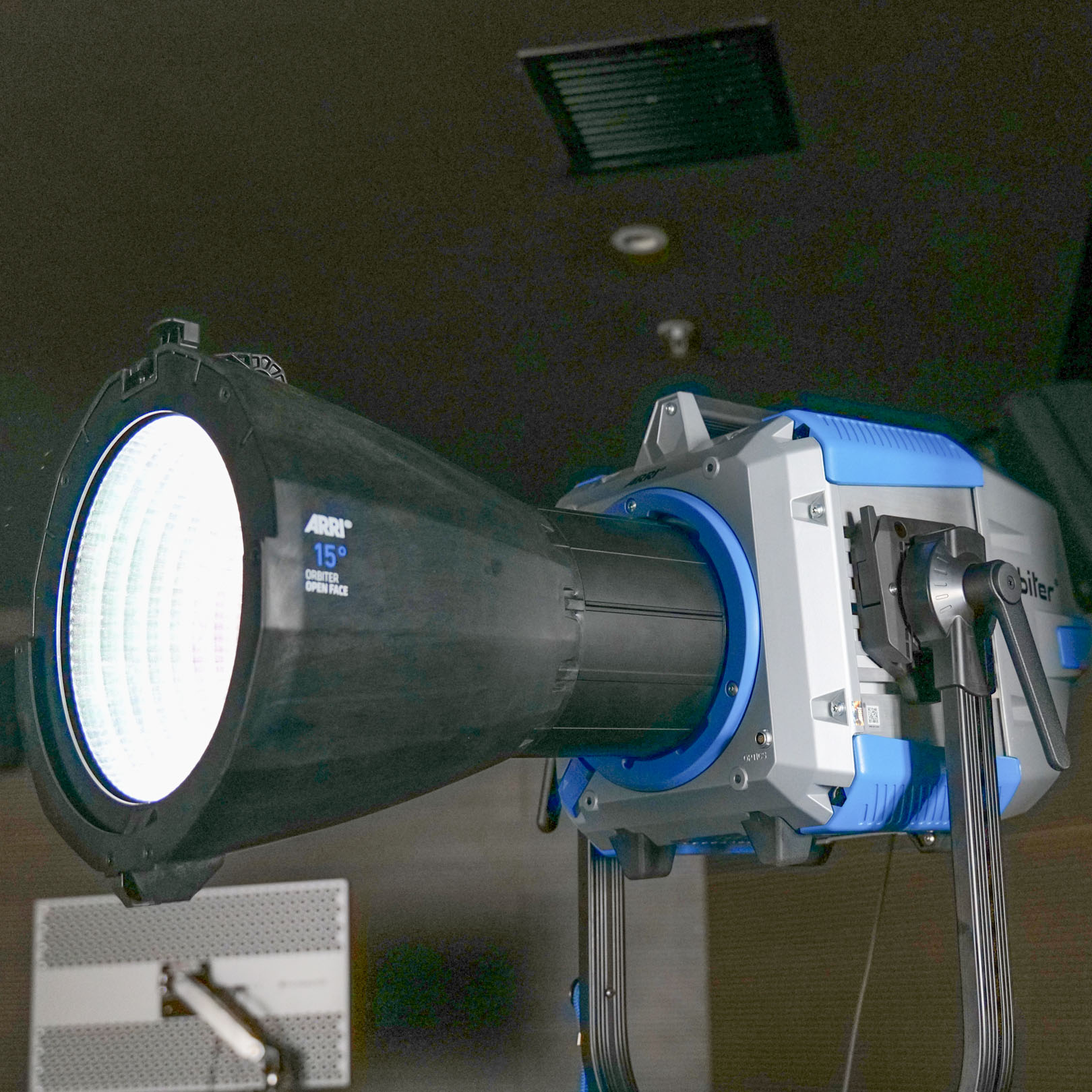 arri灯,arri钨丝灯