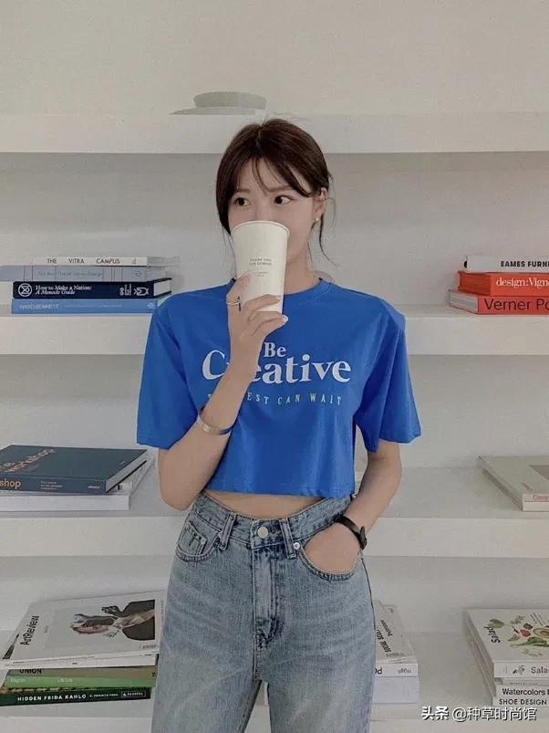 雾霾蓝和克莱因蓝哪个显白,宝蓝跟克莱因蓝哪个显白