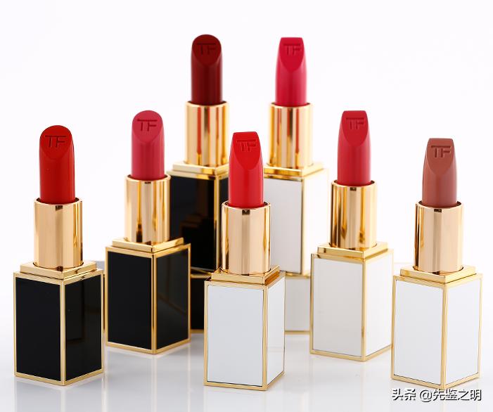 打假口红的视频,揭秘大牌口红直播间秒杀真假
