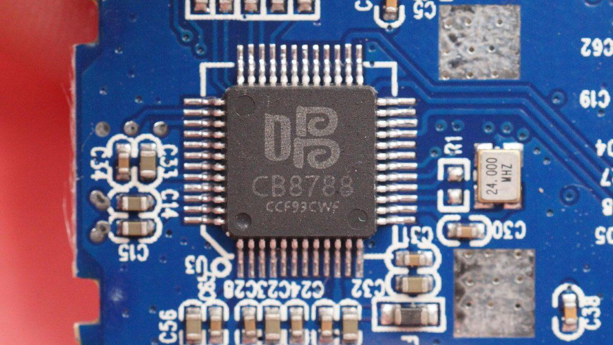 无线k歌小方盒拆解,家用ktv蓝牙音响拆解