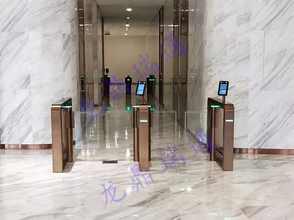 写字楼红外测温系统,安装自动测温门优点