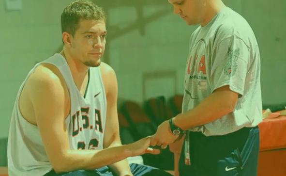 篮球运动中常见的损伤及治疗方法,这4种运动或加速衰老