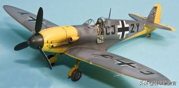 法国飞行员迷航迫降泽西岛，座机被德国人魔改成混血儿