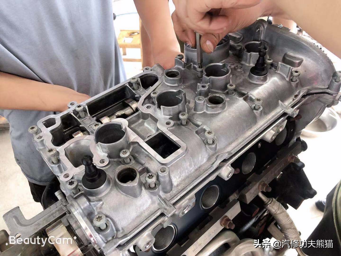 2012款夏朗2.0t烧机油怎么处理,大众夏朗2016款为什么会烧机油