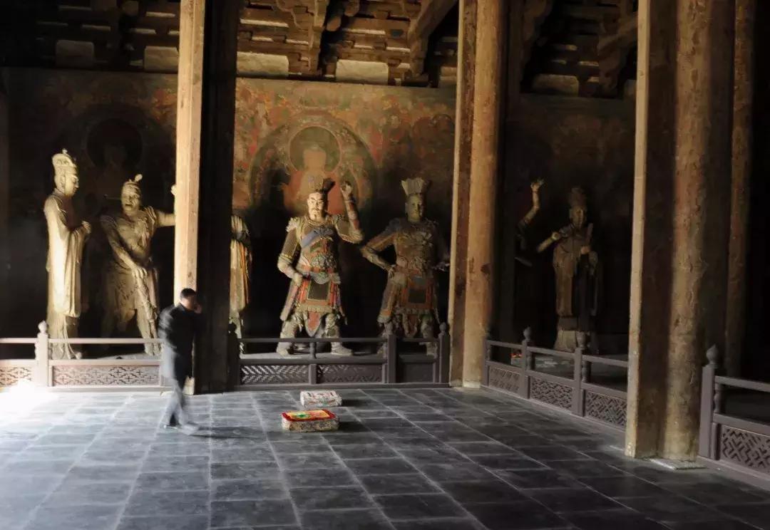 *云陈**岗：我认识的耿彦波