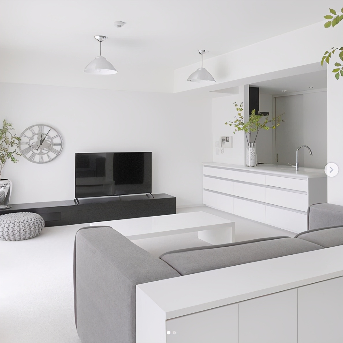 爱了这两间性冷淡系小户型,网友:这才叫一个人的豪宅