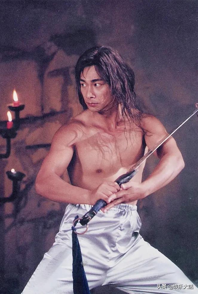 风云雄霸天下武侠巅峰,雄霸天下是武侠还是玄幻