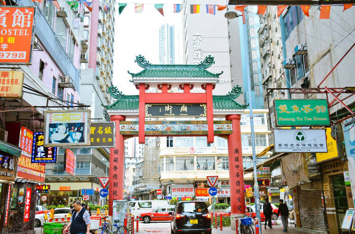现如今香港人的生活怎么样,香港人的真实生活水平