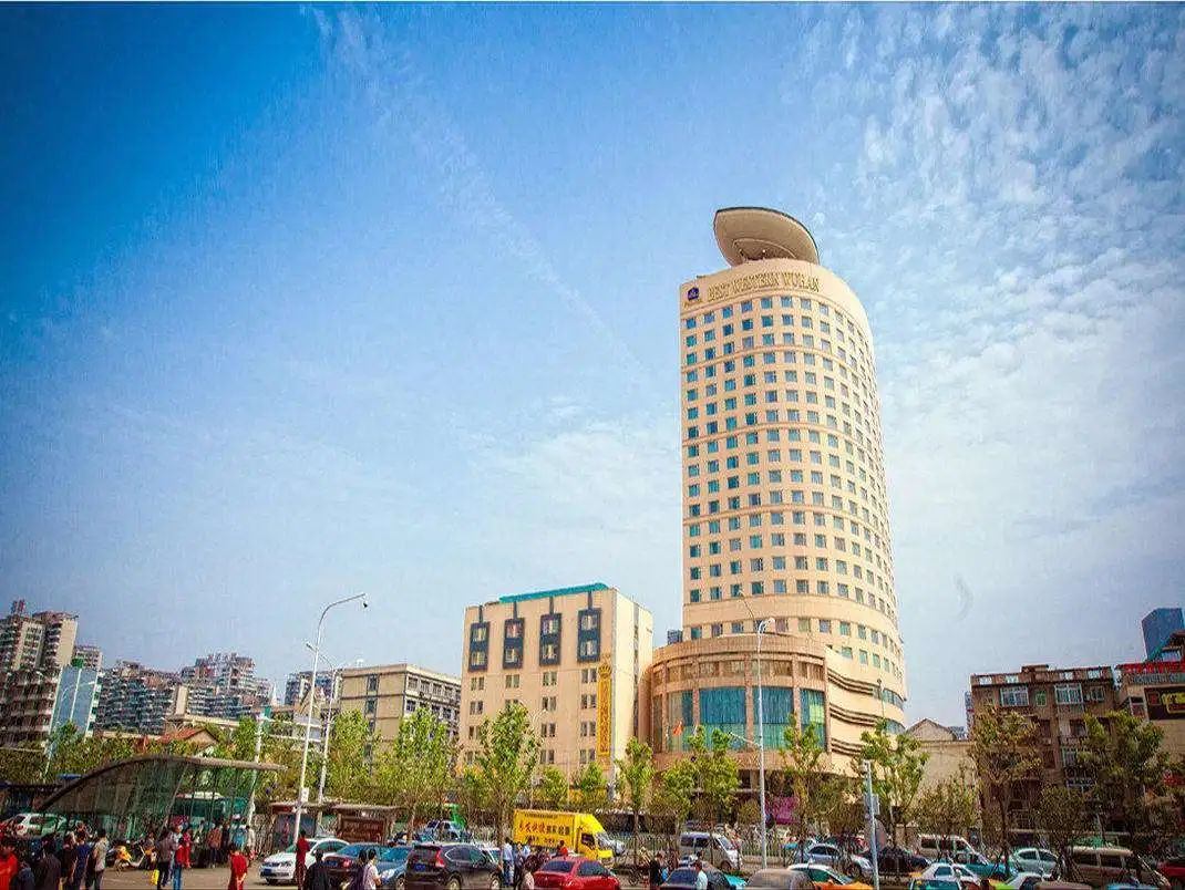 武汉最新顶级酒店入驻,武汉汉口豪华酒店推荐