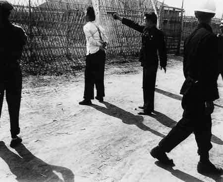 抓了20年才抓到的悍匪,90年代悍匪被捕