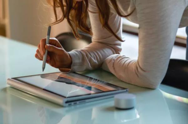 Surfacebook2和3的区别,surfacebook3增加内存