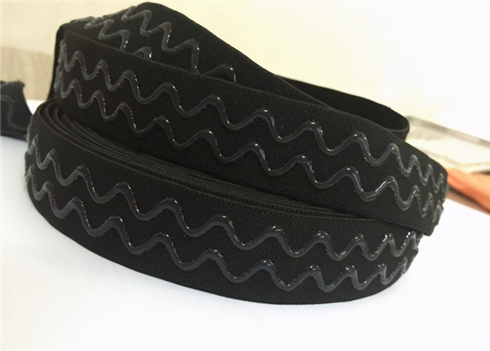 硅胶表面喷涂作用,硅胶滴胶制品有哪些