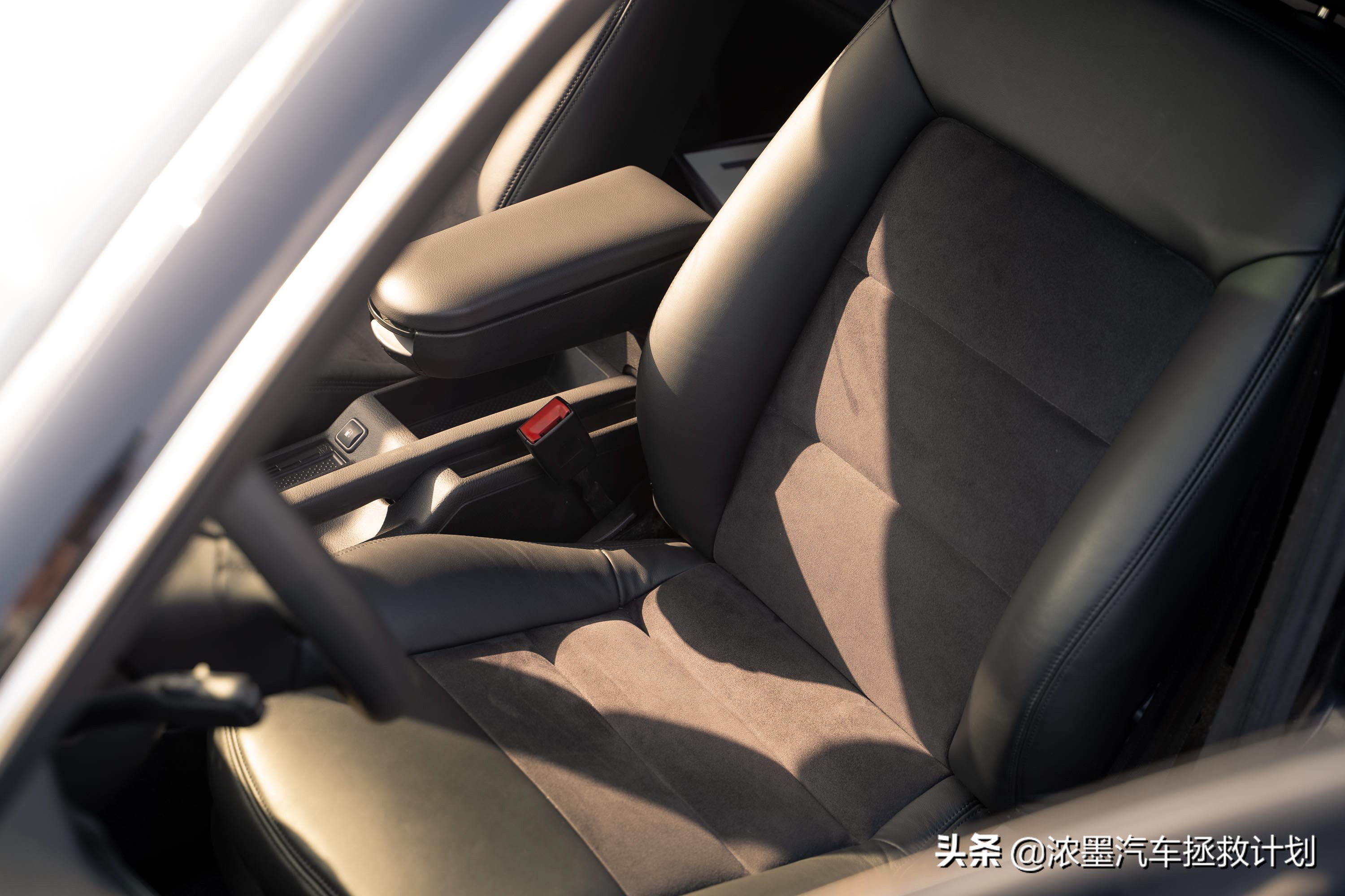 情怀老车帕萨特b5翻新,经典老车b5帕萨特翻新复活