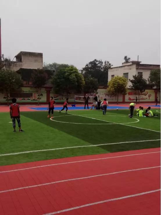 幸福小学举行校园足球联赛,邓州思源学校足球比赛
