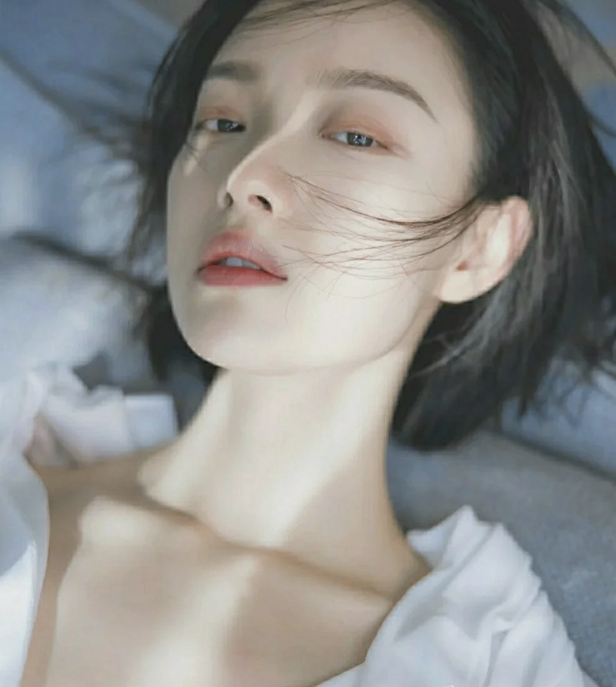 白皮cpb气垫推荐哪个色号,兰蔻菁纯和cpb气垫哪个好用