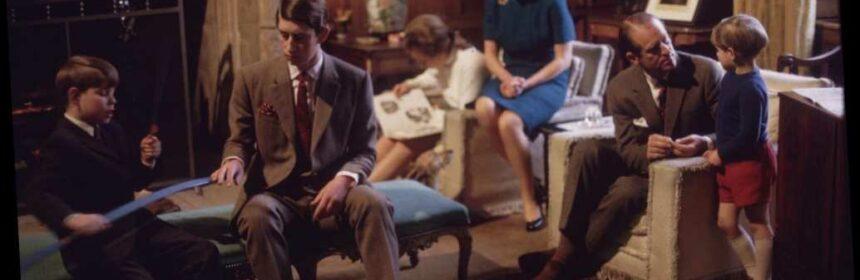 英女王下令封杀50年!王室私生活*片禁**遭泄露,百万人在线吃瓜