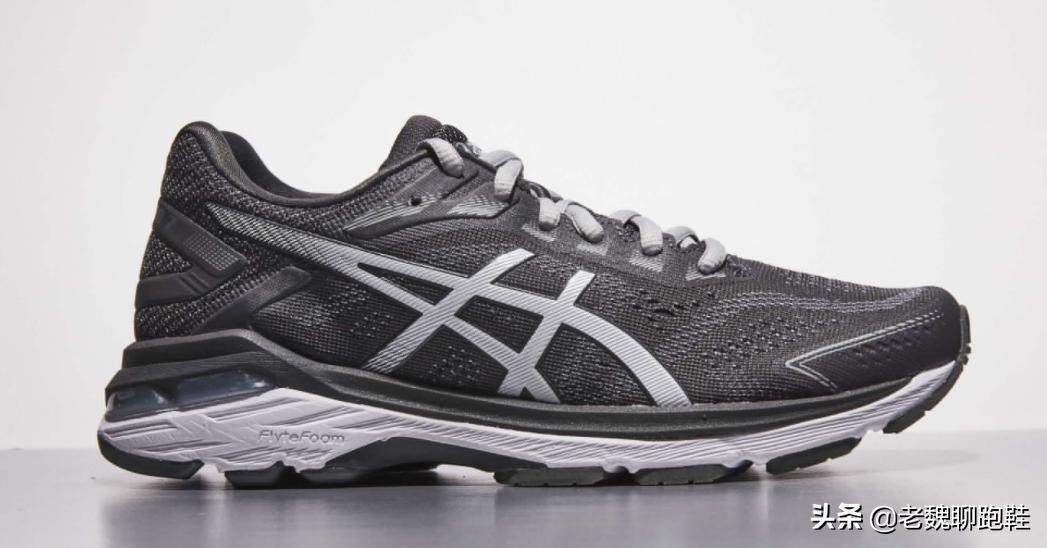 浠庨樋杩揪鏂埌moncler,闃胯开杈炬柉鍜屼簹鐟熷+璺戞