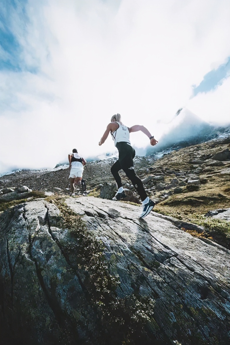 北面徒步鞋vectiv,北面跑鞋vectivinfinite300偏大偏小