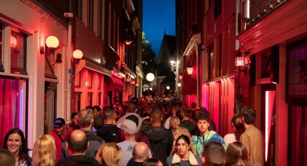 交易合法化给荷兰带来了哪些影响,交易合法化给荷兰带来了什么