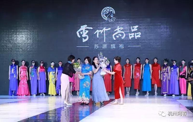 超百图再现2018年服装圈内那三十道靓丽风景……