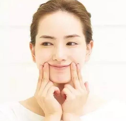 脸上的三八纹能改善吗,三八纹越来越明显了咋办