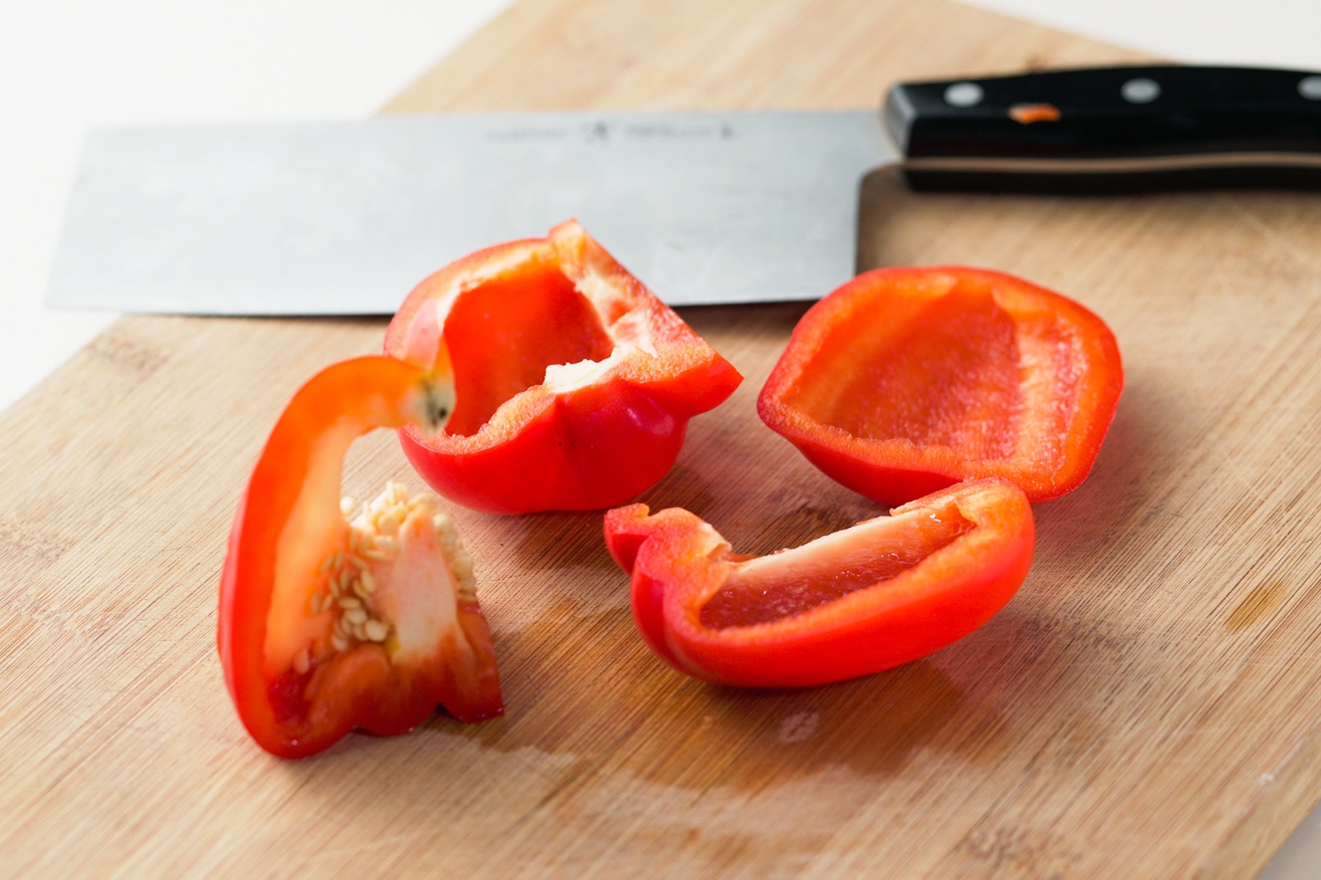 戈登拉姆齐厨艺技巧,戈登拉姆齐香草脆壳羊排