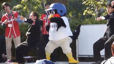 “爱”，“热血”与“永不言弃”：这就是《应援团》的故事